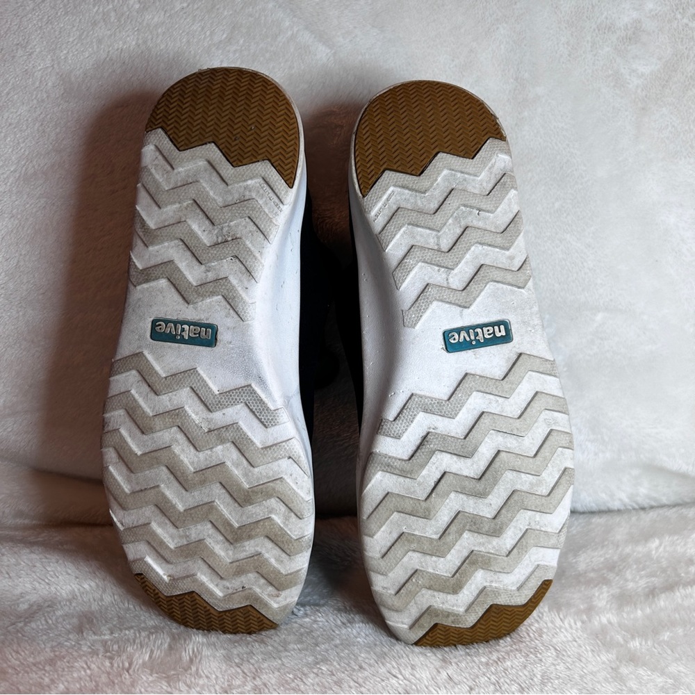 Native Keep It Lite Sneakers - Picture 4 of 9